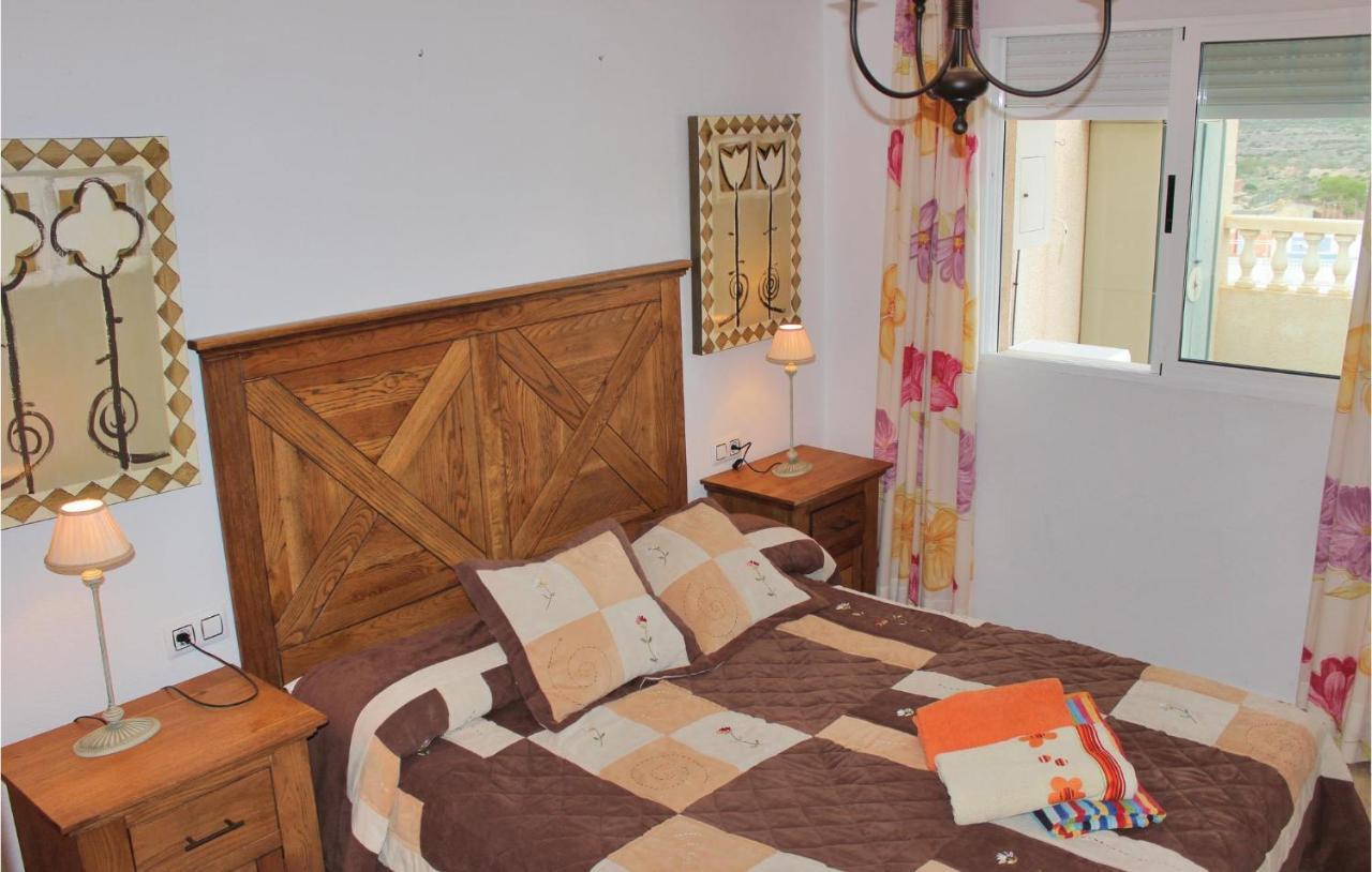 Cozy Apartment In Isla Plana Ngoại thất bức ảnh