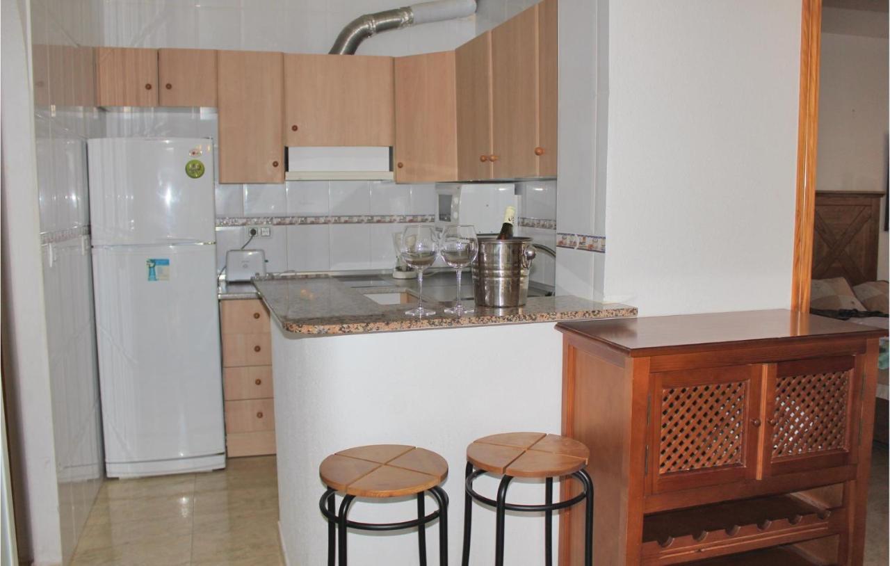 Cozy Apartment In Isla Plana Ngoại thất bức ảnh